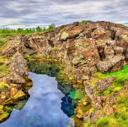 La faille de Silfra au cœur de Thingvellir