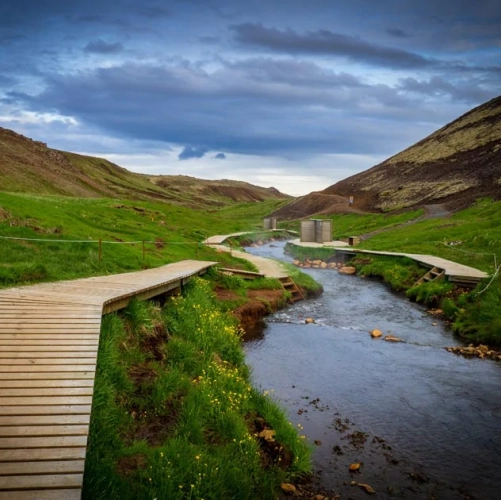 Les sources chaudes naturelles de Reykjadalur