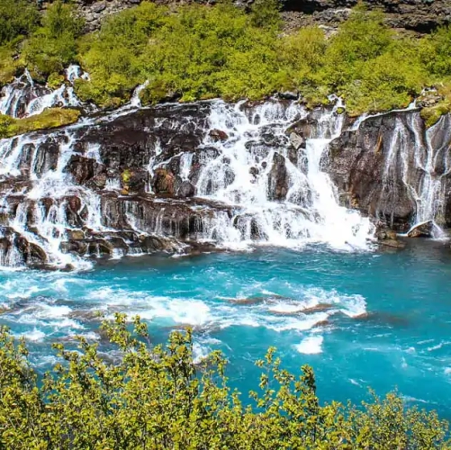 Panorama des chutes de Hraunfossar
