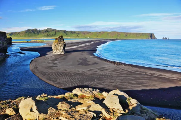 La plage de Dyrholaey en Islande