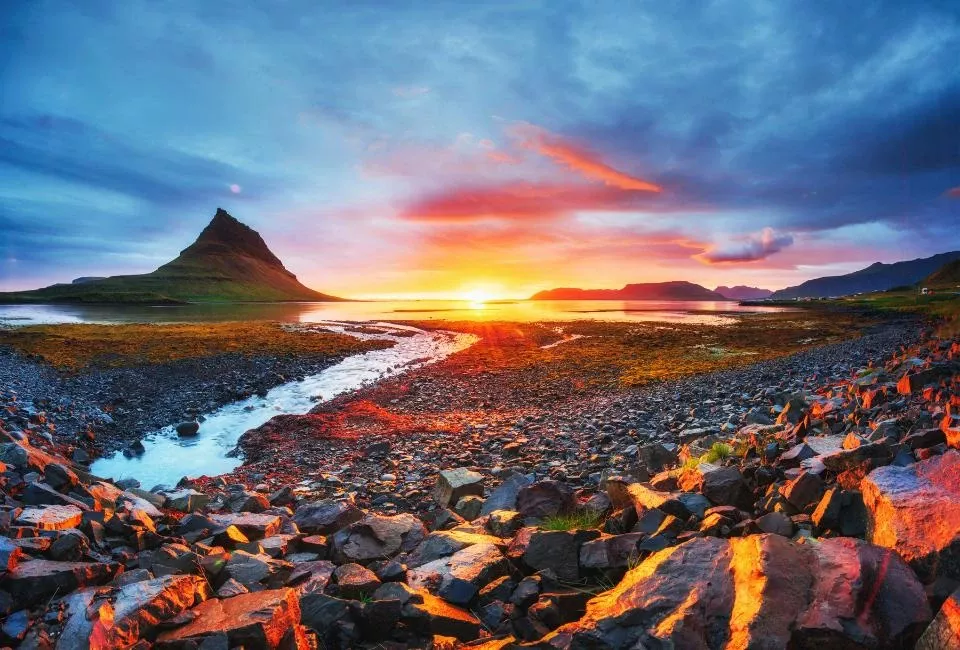 Autotour Le grand tour de l'Islande sous le soleil de minuit